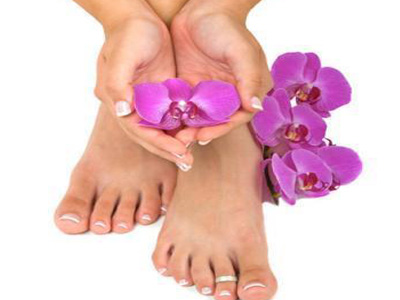 Φτιάξτε μόνες σας πεντικιούρ στο σπίτι!